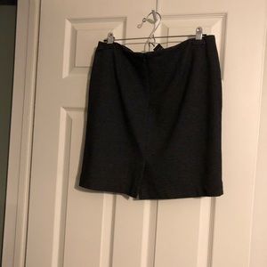 Never worn woman skirt